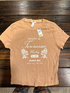 Full tilt Tennessee Whiskey Graphic Tee - Peach